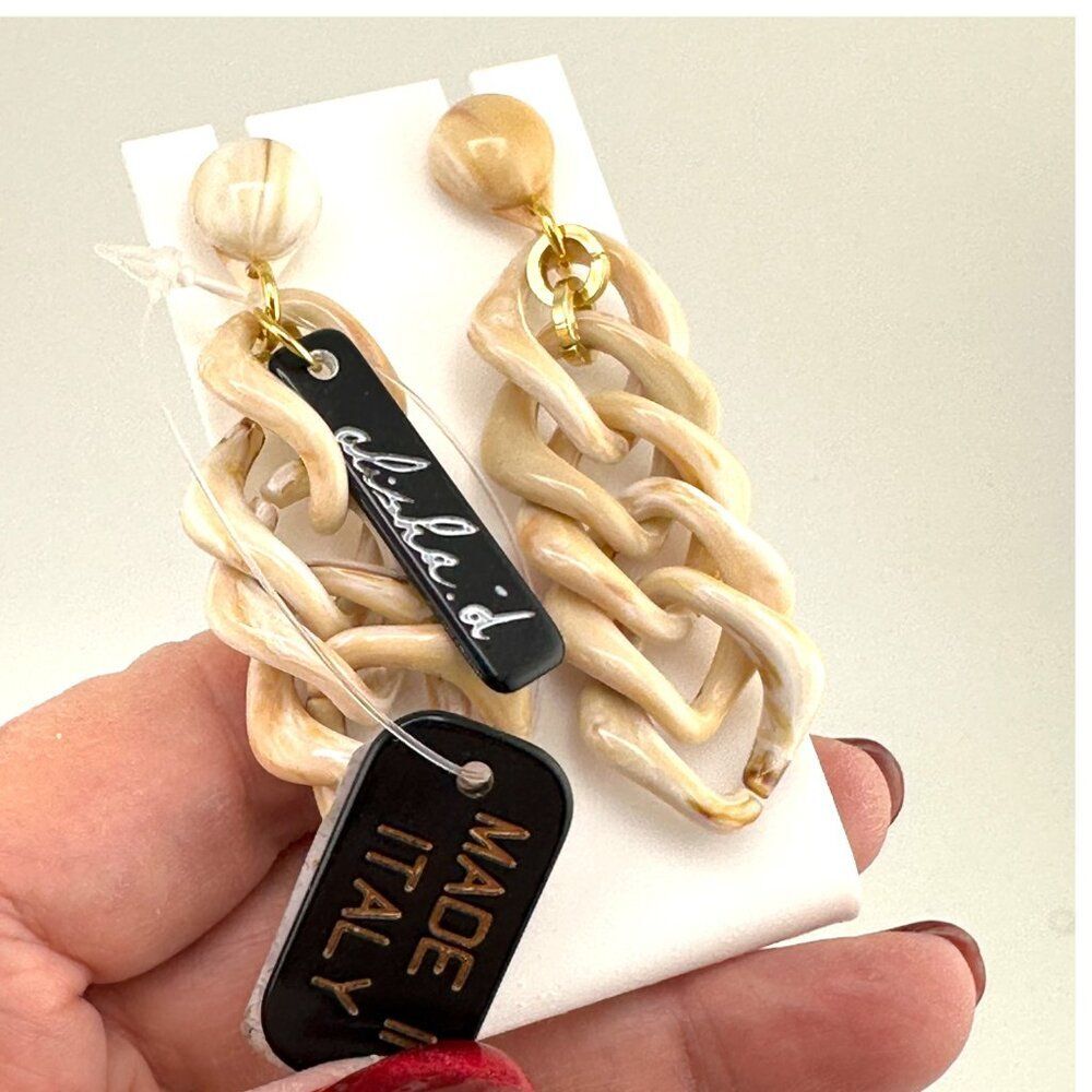 Alisha D. Chunky Chain Drop Earrings Beige Marble Acrylic Gold Statement Italy